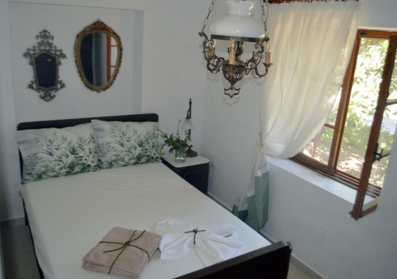 Santa Cruz Country Cottage Kallithea  Zewnętrze zdjęcie
